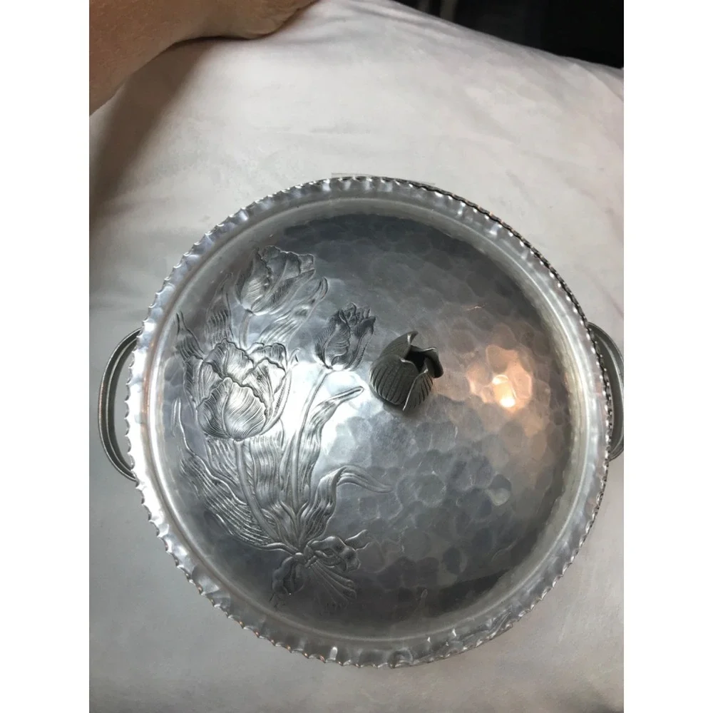 MCM Vintage hammered aluminum casserole with lid, MCM, Rodney Kent, tulip design